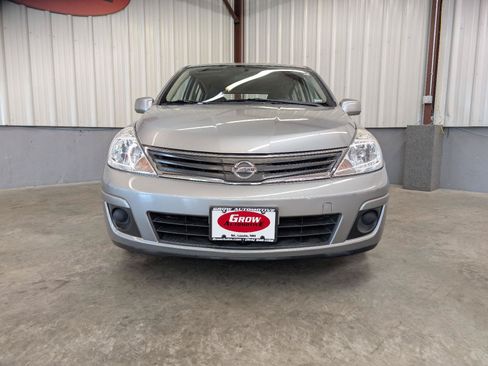 Used 2011 Nissan Versa 1.8 S w/ Plus Pkg FWD image 10