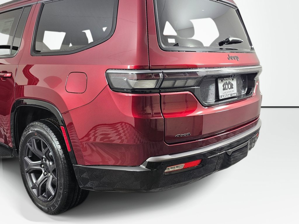 New 2026 Jeep Grand Wagoneer Limited AWD/4WD image 16