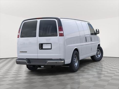 New 2025 Chevrolet Express 2500 w/ Driver Convenience Package image 4