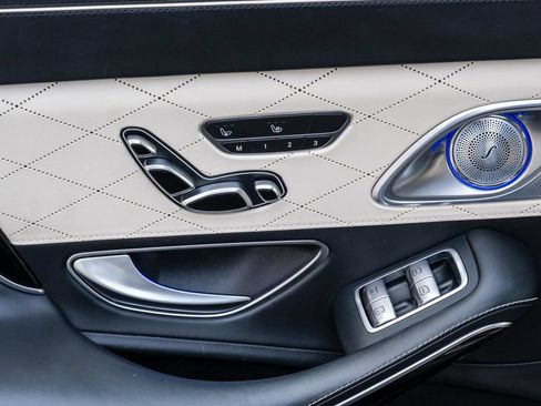 Used 2018 Mercedes-Benz Maybach S 560 4MATIC image 38