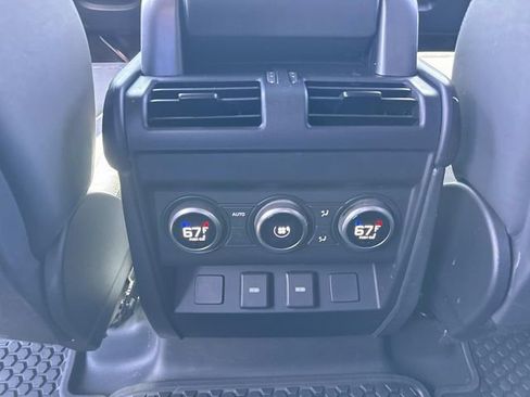 Used 2023 Land Rover Defender 110 X-Dynamic SE AWD/4WD image 16