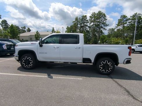 New 2025 Chevrolet Silverado 2500 LTZ w/ LTZ Convenience Package image 9