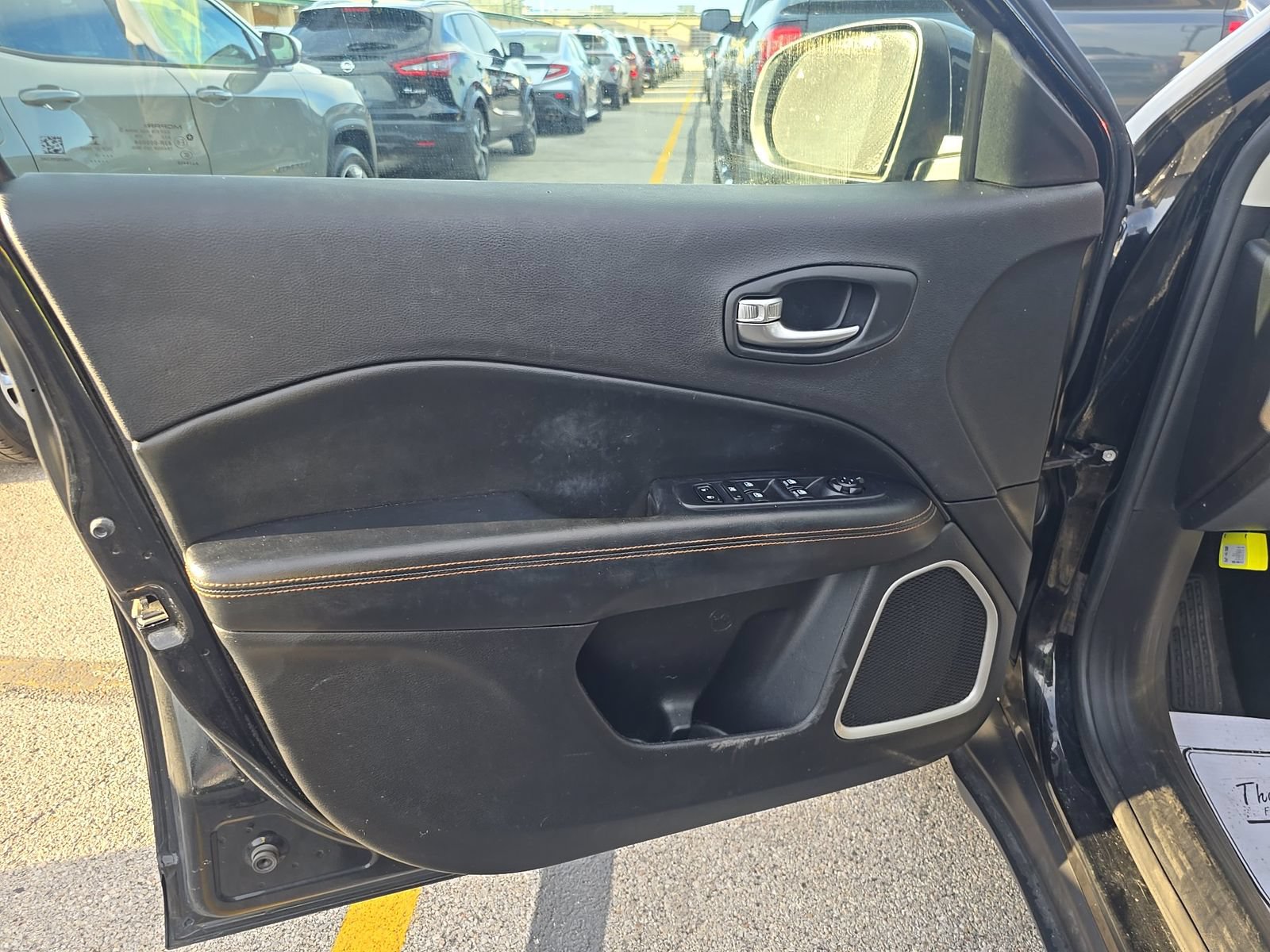 Used 2019 Jeep Compass Limited w/ Safety & Security Group AWD/4WD image 14