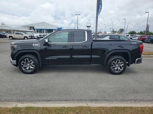 New 2026 GMC Sierra 1500 SLE AWD/4WD image 2