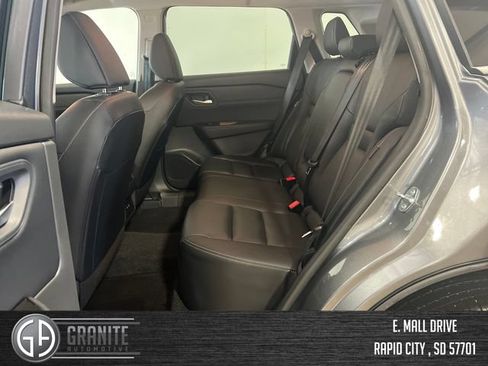 Used 2026 Nissan Rogue SL AWD/4WD image 24