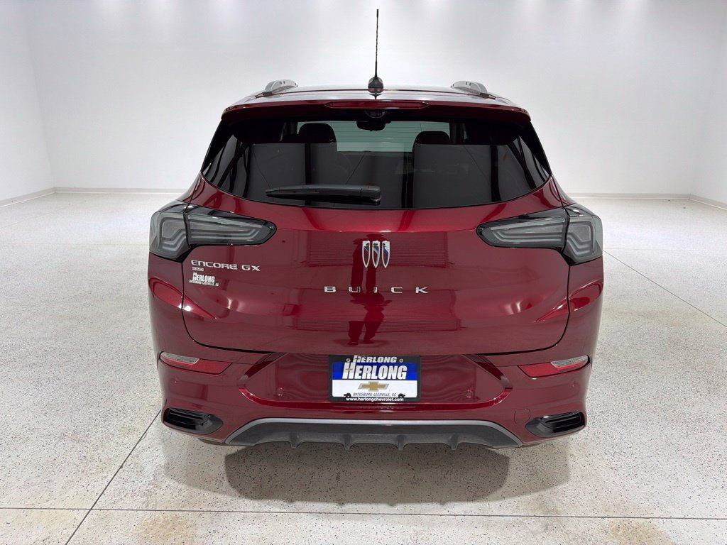 Used 2025 Buick Encore GX Avenir w/ Avenir Technology Package AWD/4WD image 4