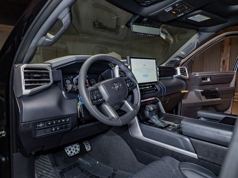 Used 2025 Toyota Tundra SR5 image 17