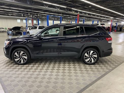 Used 2024 Volkswagen Atlas SE image 7