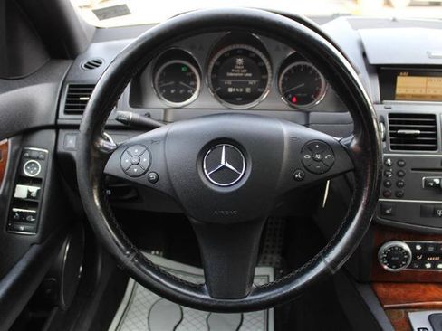 Used 2011 Mercedes-Benz C 300 4MATIC Sedan image 14