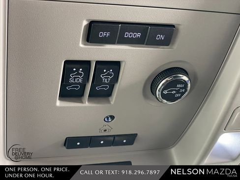 Used 2018 GMC Yukon Denali w/ Denali Ultimate Package image 43