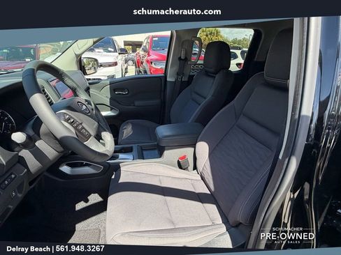 Used 2022 Nissan Frontier SV AWD/4WD image 10