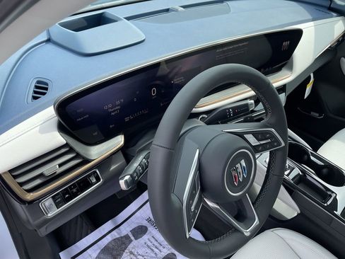 New 2026 Buick Envision Avenir image 12