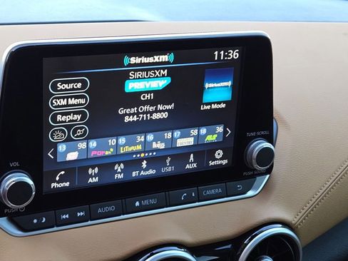 Used 2025 Nissan Sentra SV w/ SV Premium Package image 11