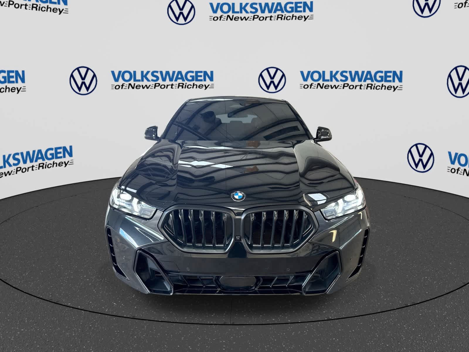 Used 2025 BMW X6 xDrive40i w/ Premium Package AWD/4WD image 16