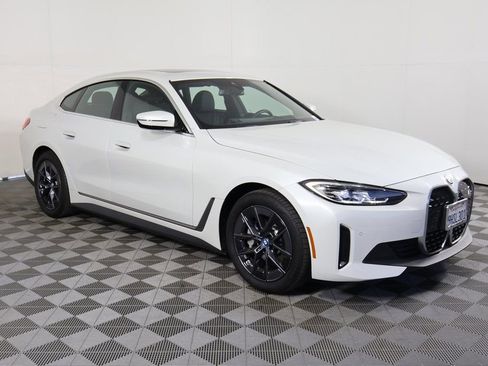 Used 2024 BMW i4 eDrive35 w/ Convenience Package image 3