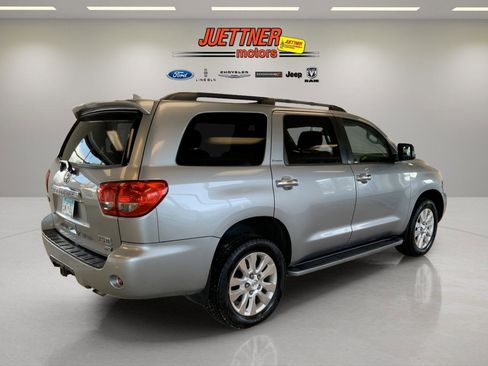 Used 2013 Toyota Sequoia Platinum AWD/4WD image 9
