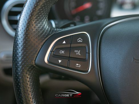 Used 2018 Mercedes-Benz C 300 C 300 4MATIC image 24