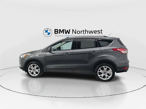 Used 2016 Ford Escape Titanium AWD/4WD image 11