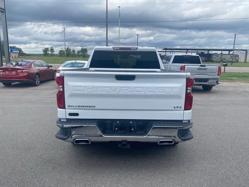 Used 2024 Chevrolet Silverado 1500 LTZ w/ Z71 Off-Road Package image 5
