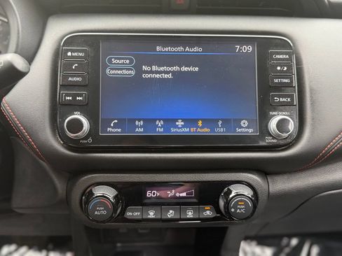 Used 2021 Nissan Kicks SR FWD image 25