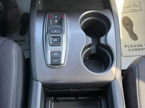 Used 2021 Honda Passport Sport image 17