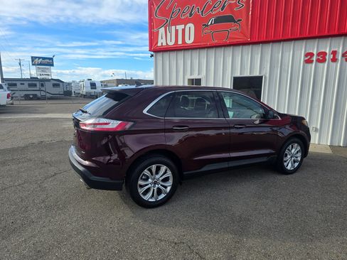 Used 2022 Ford Edge Titanium AWD/4WD image 4