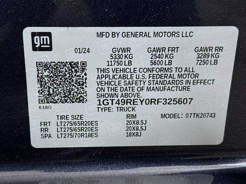 Used 2024 GMC Sierra 2500 Denali w/ Denali Reserve Package AWD/4WD image 34