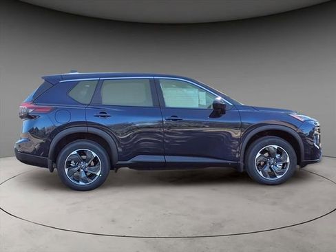 New 2026 Nissan Rogue SV AWD/4WD image 9