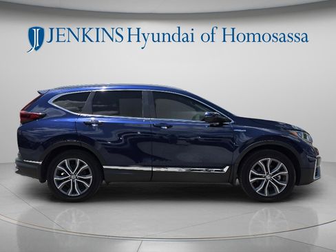 Used 2022 Honda CR-V Touring image 3