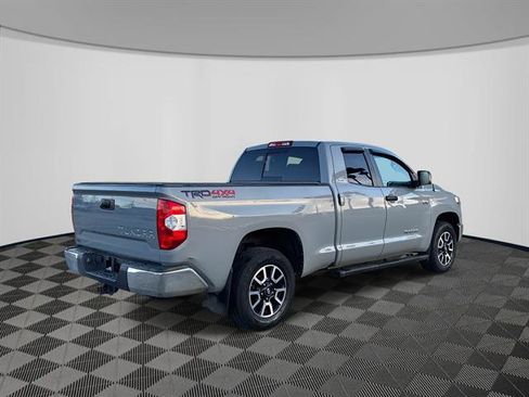 Used 2018 Toyota Tundra SR5 w/ TRD Off Road Package image 7
