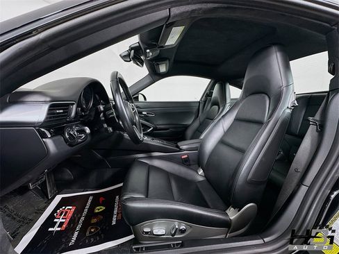 Used 2019 Porsche 911 Carrera image 16
