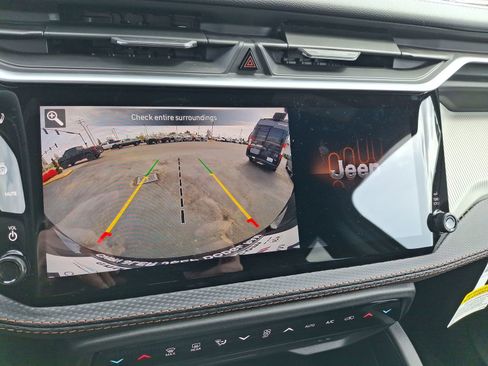 New 2026 Jeep Cherokee Limited AWD/4WD image 15
