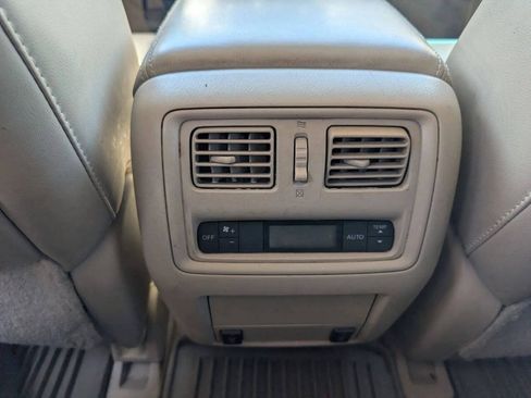 Used 2013 Nissan Pathfinder SL FWD image 36