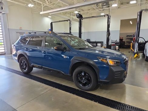 Used 2022 Subaru Outback Wilderness AWD/4WD image 10