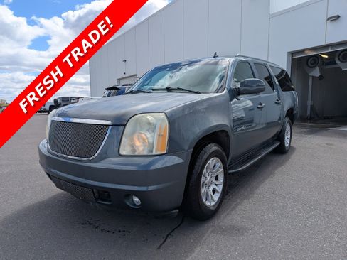 Used 2007 GMC Yukon XL Denali image 1