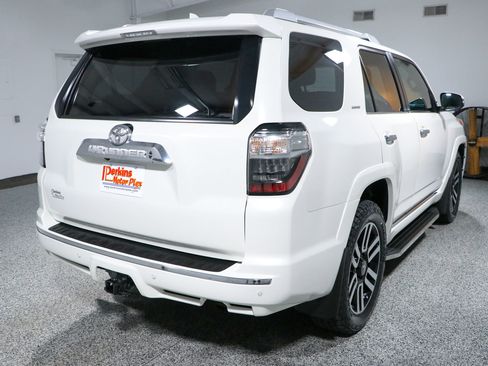 Used 2020 Toyota 4Runner Limited RWD image 7