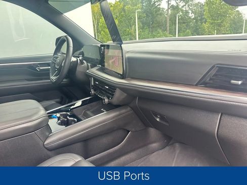 Used 2025 Chevrolet Tahoe Z71 w/ Comfort Package AWD/4WD image 37