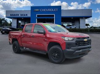 Used 2024 Chevrolet Colorado W/T video 1