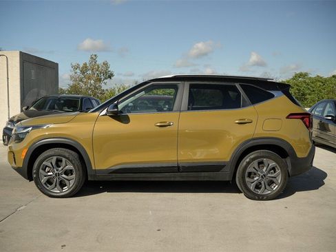 Used 2024 Kia Seltos S image 4