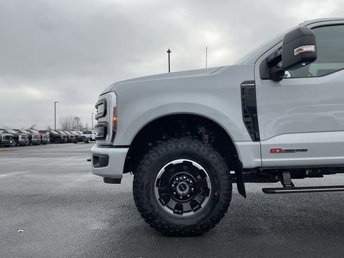 New 2026 Ford F250 Platinum w/ Tremor Off-Road Package image 10