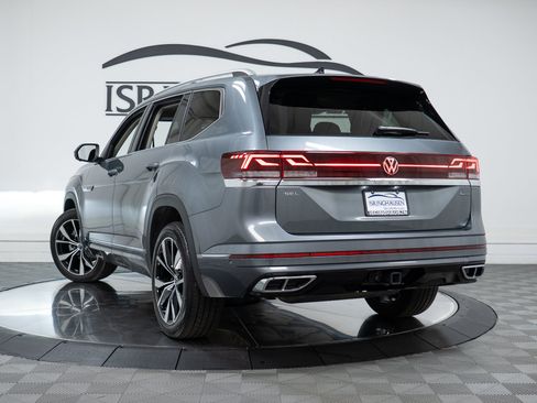 Used 2024 Volkswagen Atlas SEL Premium R-Line AWD/4WD image 29