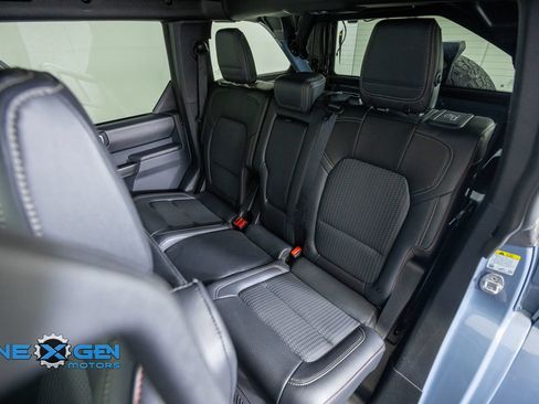 Used 2024 Ford Bronco Raptor w/ Interior Carbon Fiber Pack 6 AWD/4WD image 36