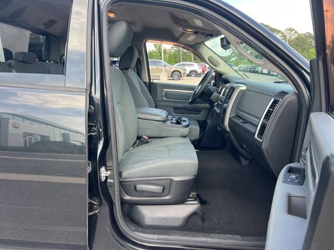 Used 2016 RAM 1500 Classic SLT RWD image 27
