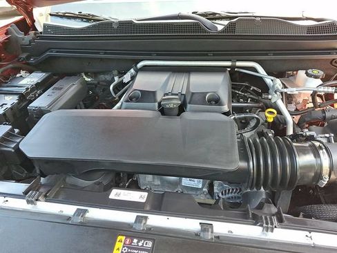 Used 2025 GMC Canyon AT4 w/ Nightfall Edition AWD/4WD image 28