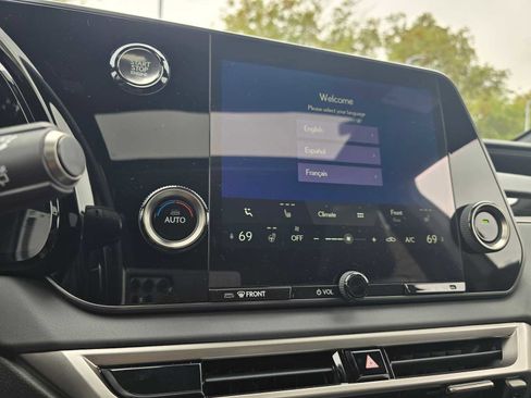 New 2025 Lexus RX 350 FWD image 28