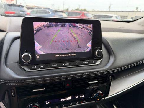 Used 2021 Nissan Rogue SV FWD image 30