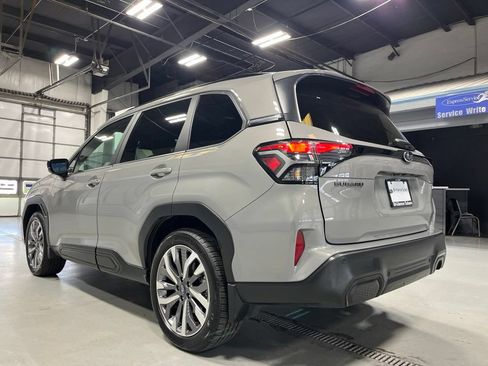 Used 2026 Subaru Forester Touring AWD/4WD image 5