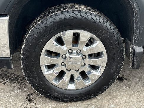 Used 2020 GMC Sierra 2500 SLT w/ SLT Premium Plus Package image 11