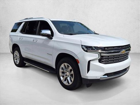Used 2022 Chevrolet Tahoe Premier RWD image 3