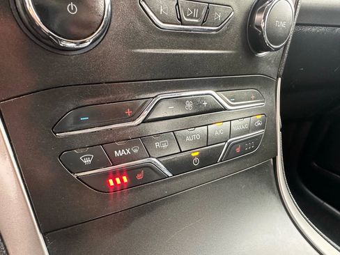 Used 2020 Ford Edge SEL w/ Convenience Package image 19